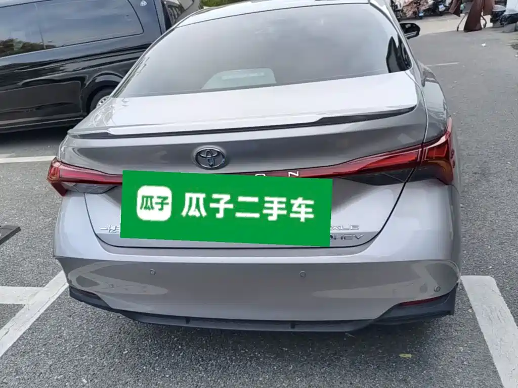 Toyota Avalon — миниатюра 6