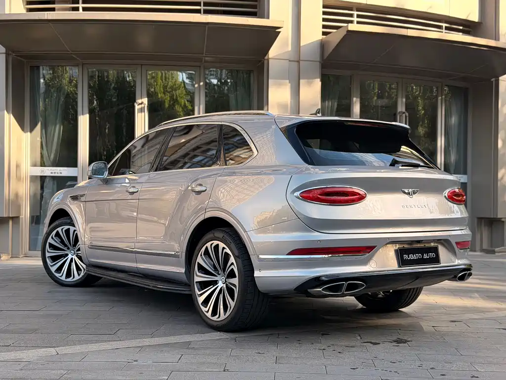 Bentley Bentayga 2021 4.0T V8