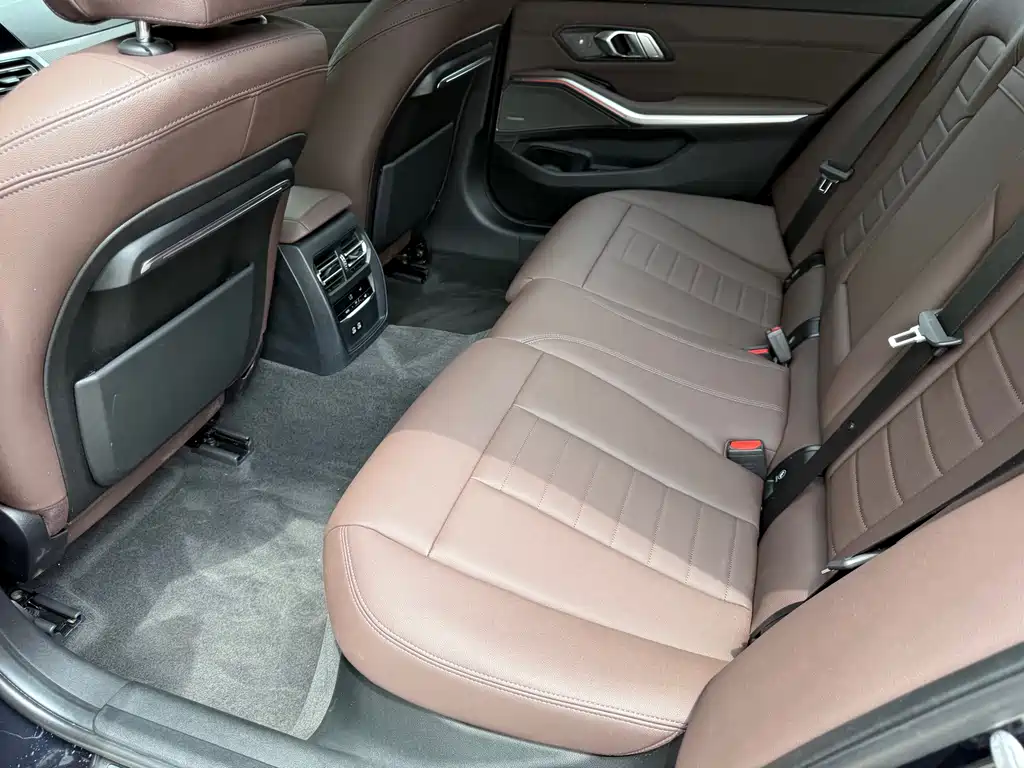 BMW 3 Series — миниатюра 32