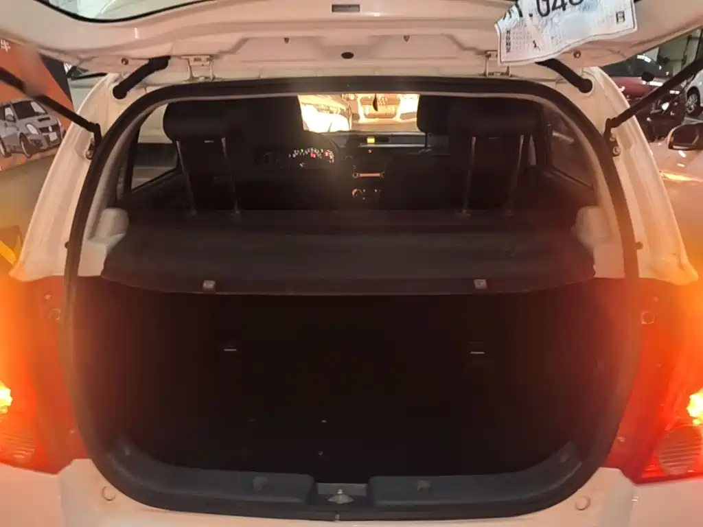 Suzuki Swift — миниатюра 19