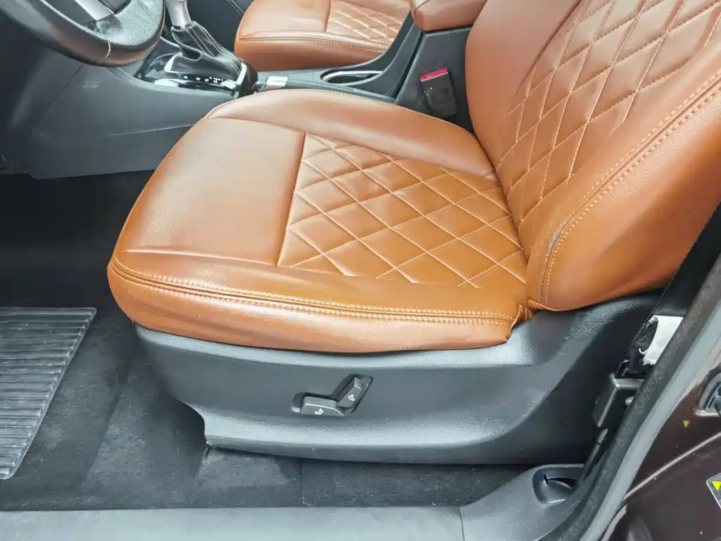 Isuzu MU-X — миниатюра 20