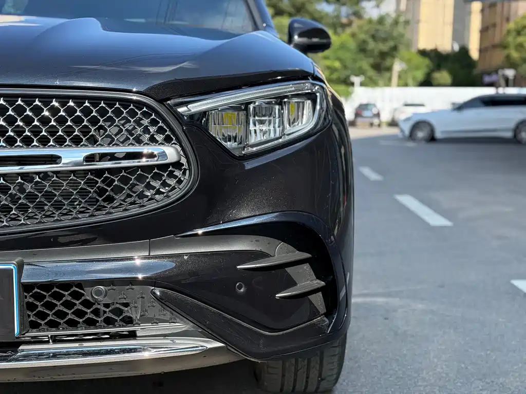 Mercedes-Benz GLC — миниатюра 10