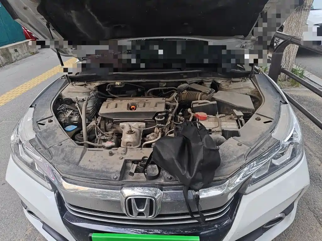 Honda Accord — миниатюра 21