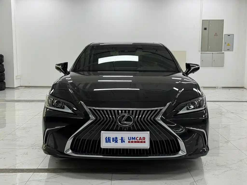 Lexus ES — миниатюра 2