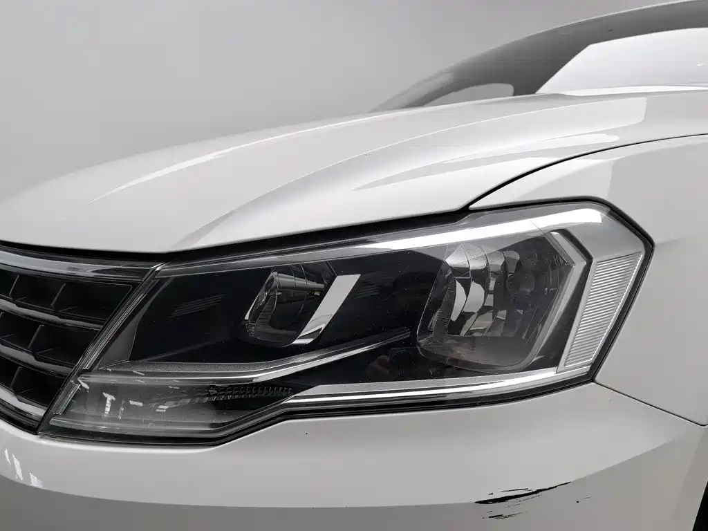 Volkswagen Jetta — миниатюра 7