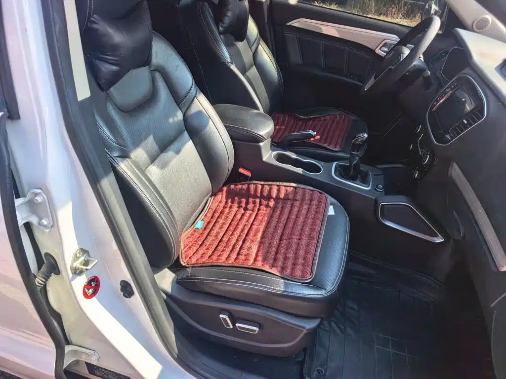 Geely Vision X6 — миниатюра 10