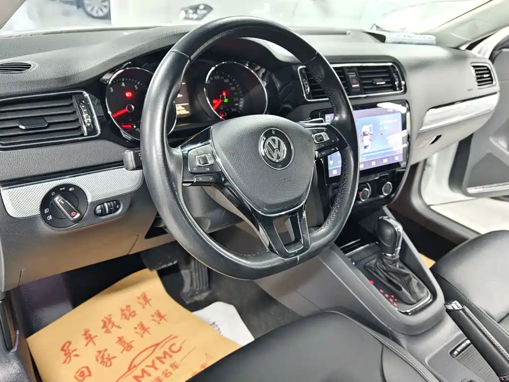 Volkswagen Sagitar — миниатюра 13