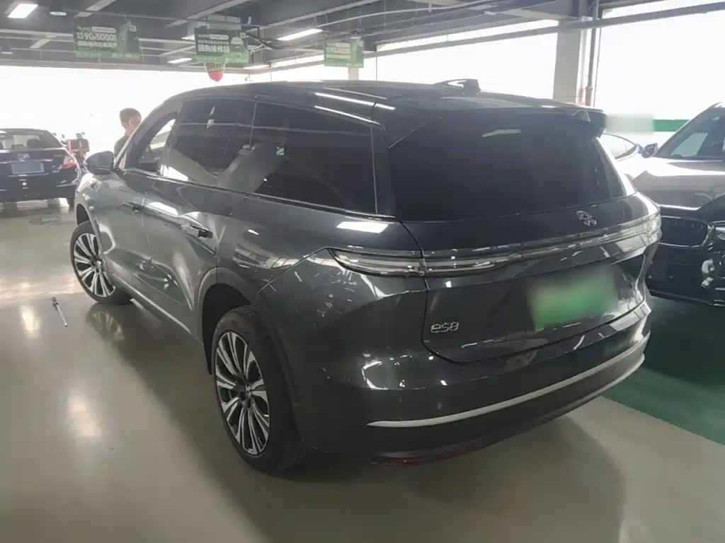 NIO ES8 — миниатюра 5