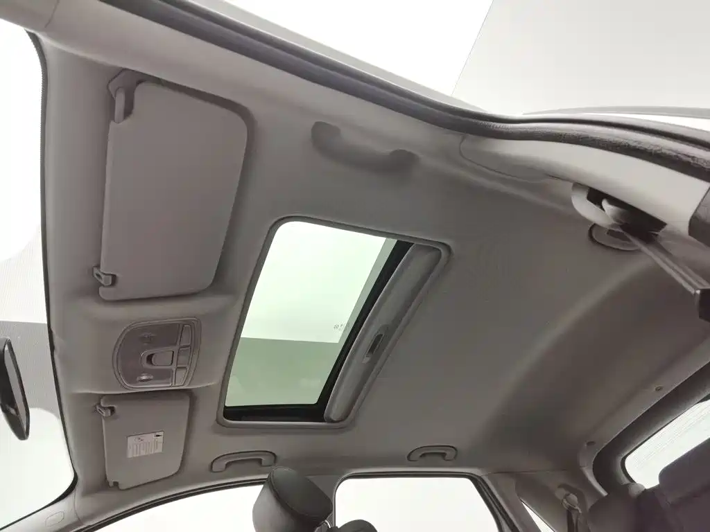 BAIC Senova X25 — миниатюра 14