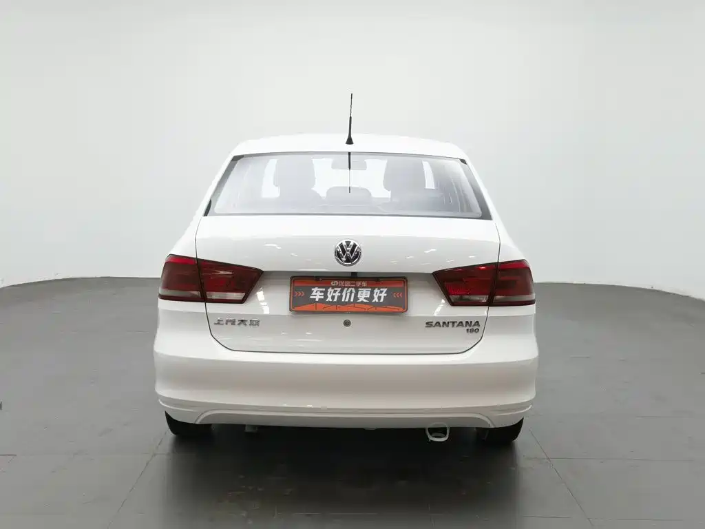 Volkswagen Santana — миниатюра 4