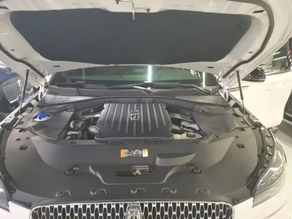 Lincoln Aviator — миниатюра 20