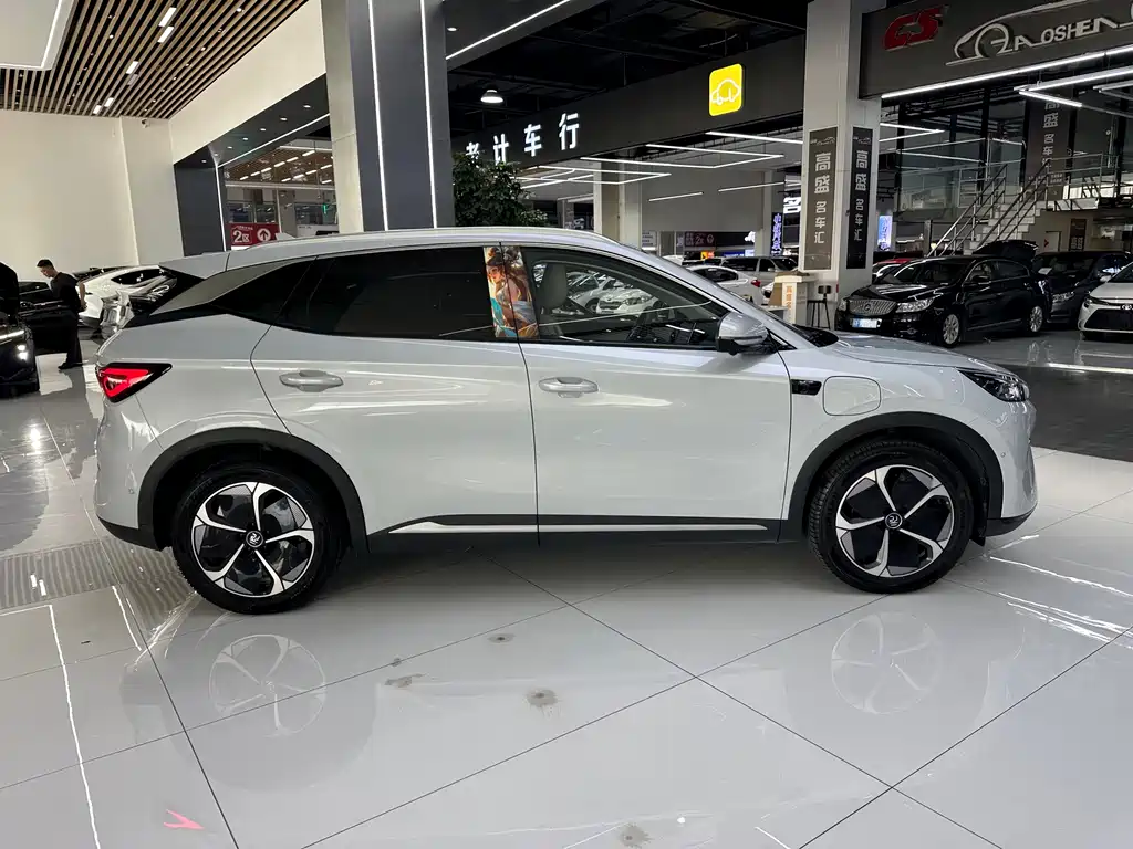 BYD Yuan Plus — миниатюра 19
