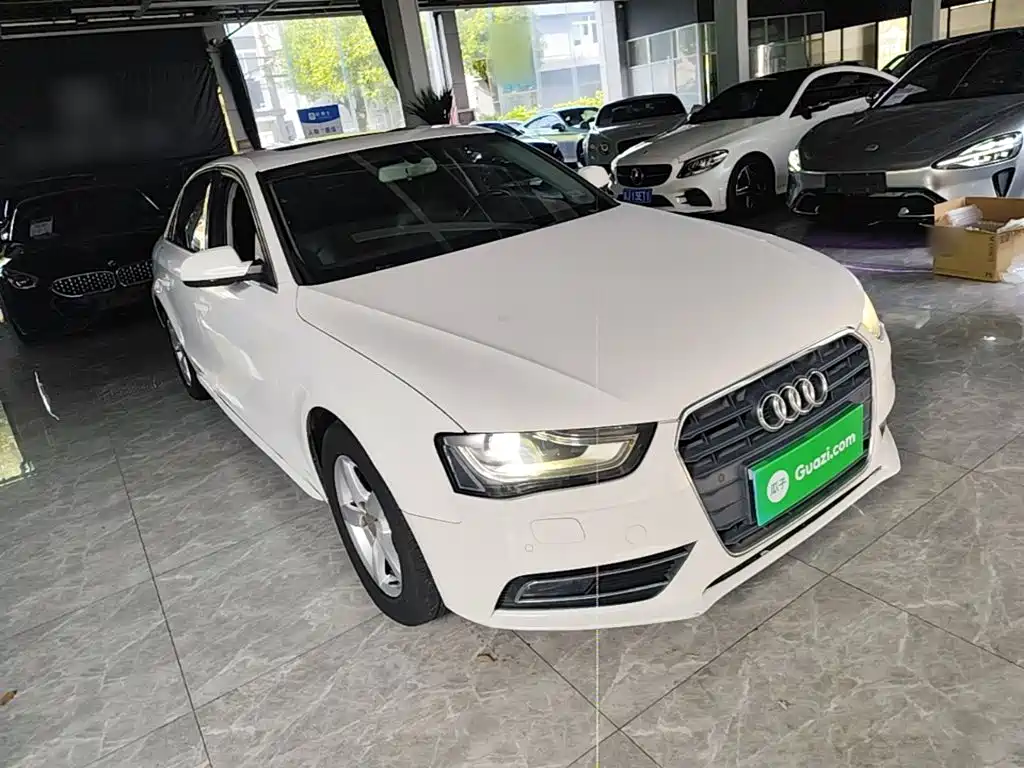 Audi A4L — миниатюра 4