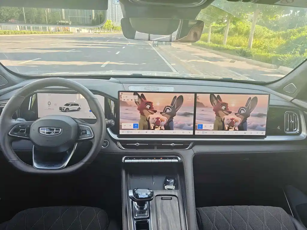 Geely Xingyue L — миниатюра 6