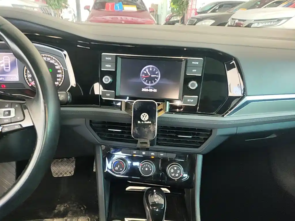 Volkswagen Sagitar — миниатюра 13