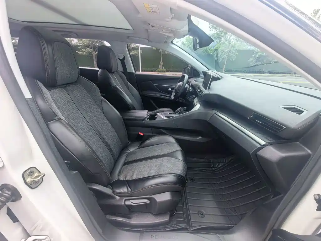 Peugeot 5008 — миниатюра 8