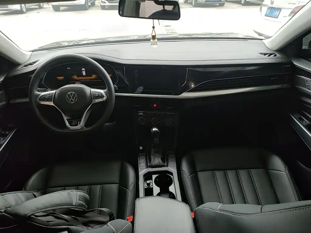 Volkswagen Passat — миниатюра 10