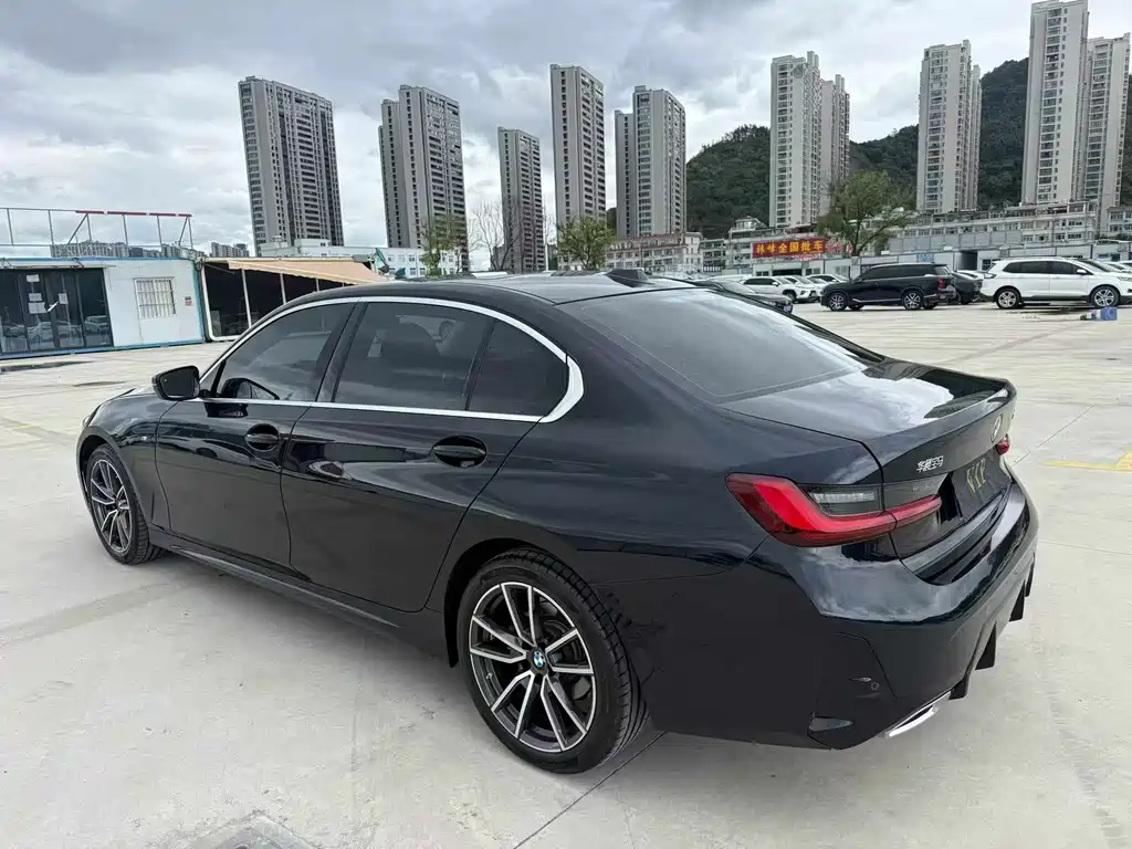 BMW 3 Series — миниатюра 9