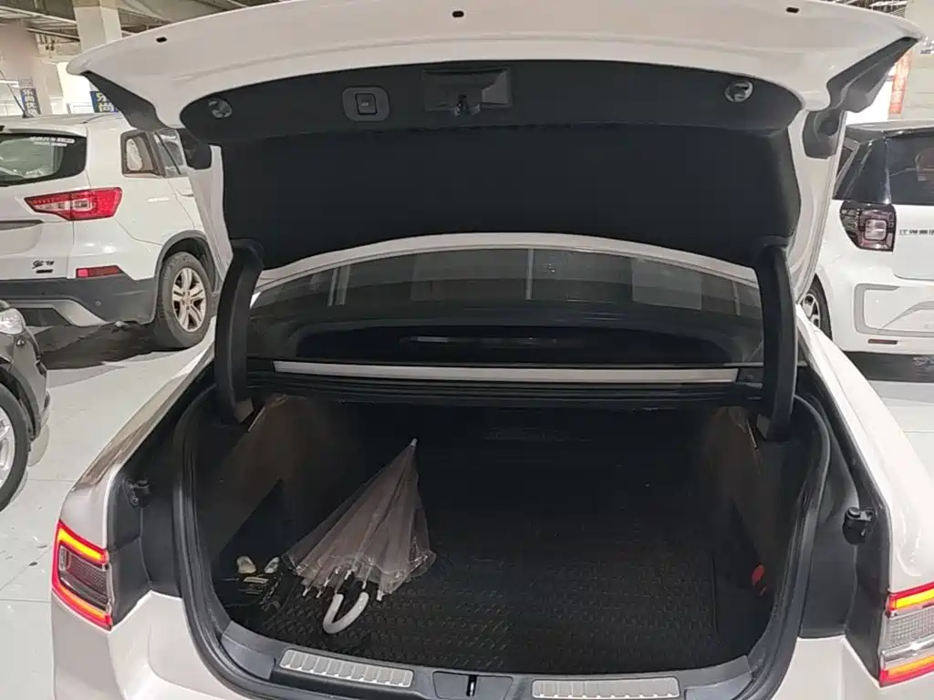 Lincoln Continental — миниатюра 19