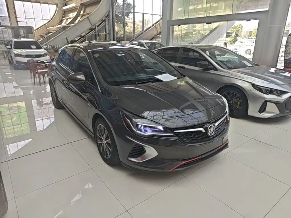 Buick Verano — миниатюра 4