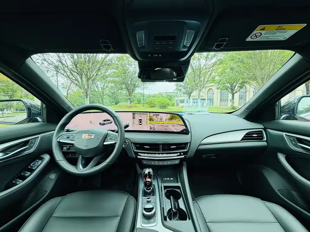 Cadillac CT5 — миниатюра 17