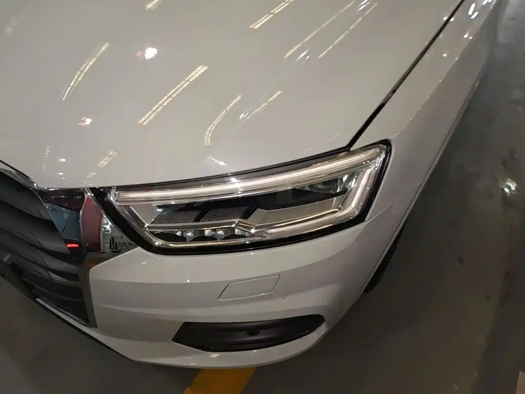 Audi Q3 — миниатюра 24