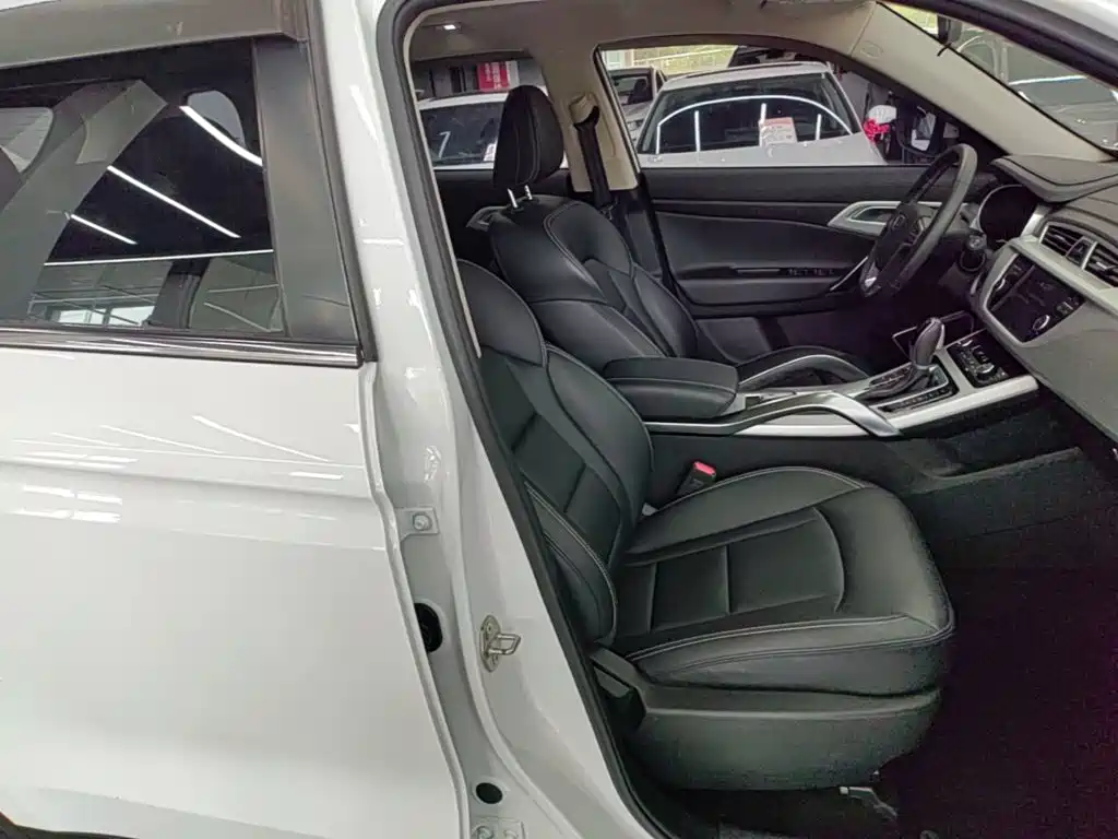Geely Boyue — миниатюра 25