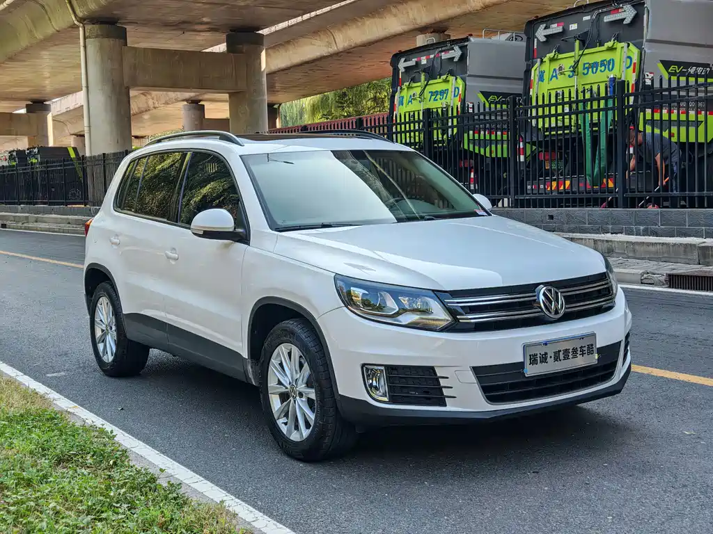 Volkswagen Tiguan — миниатюра 3