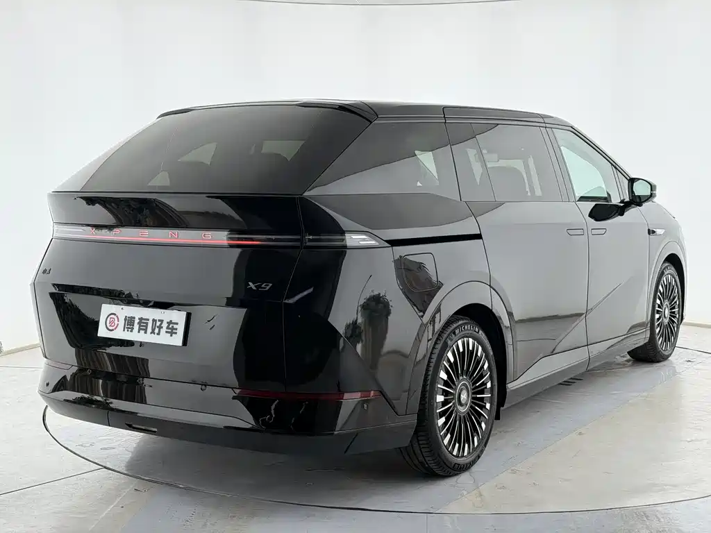XIAOPENG X9