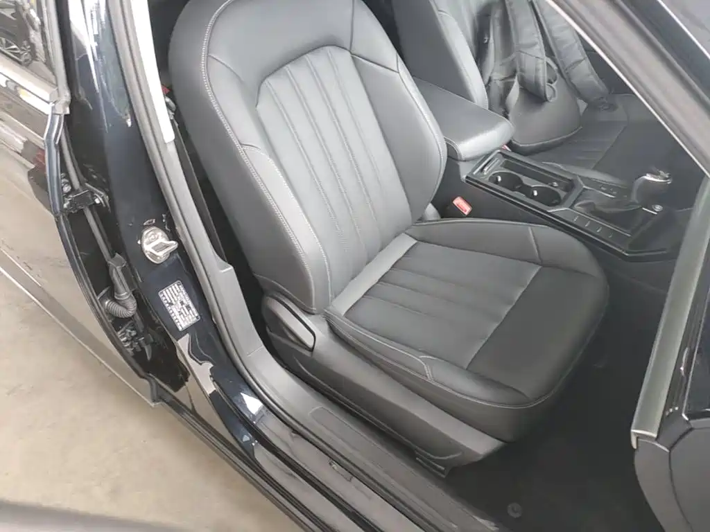 Volkswagen Passat — миниатюра 25
