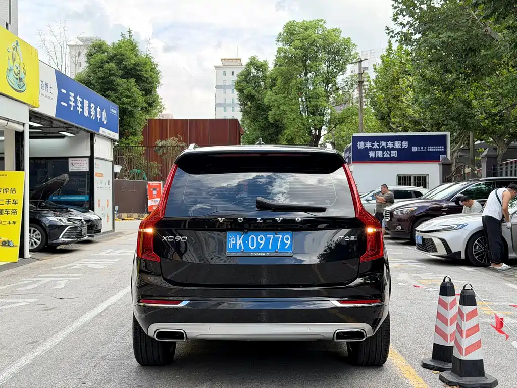 Volvo XC90 — миниатюра 14