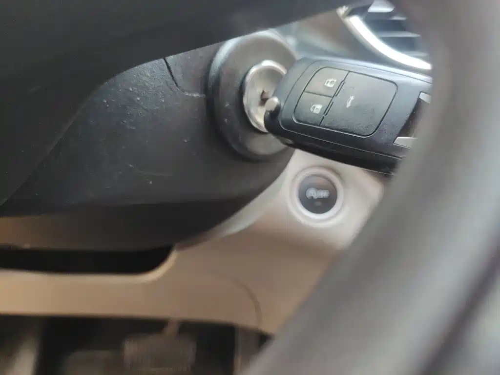 Buick Excelle — миниатюра 9
