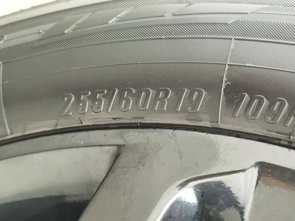 Land Rover Discovery — миниатюра 24