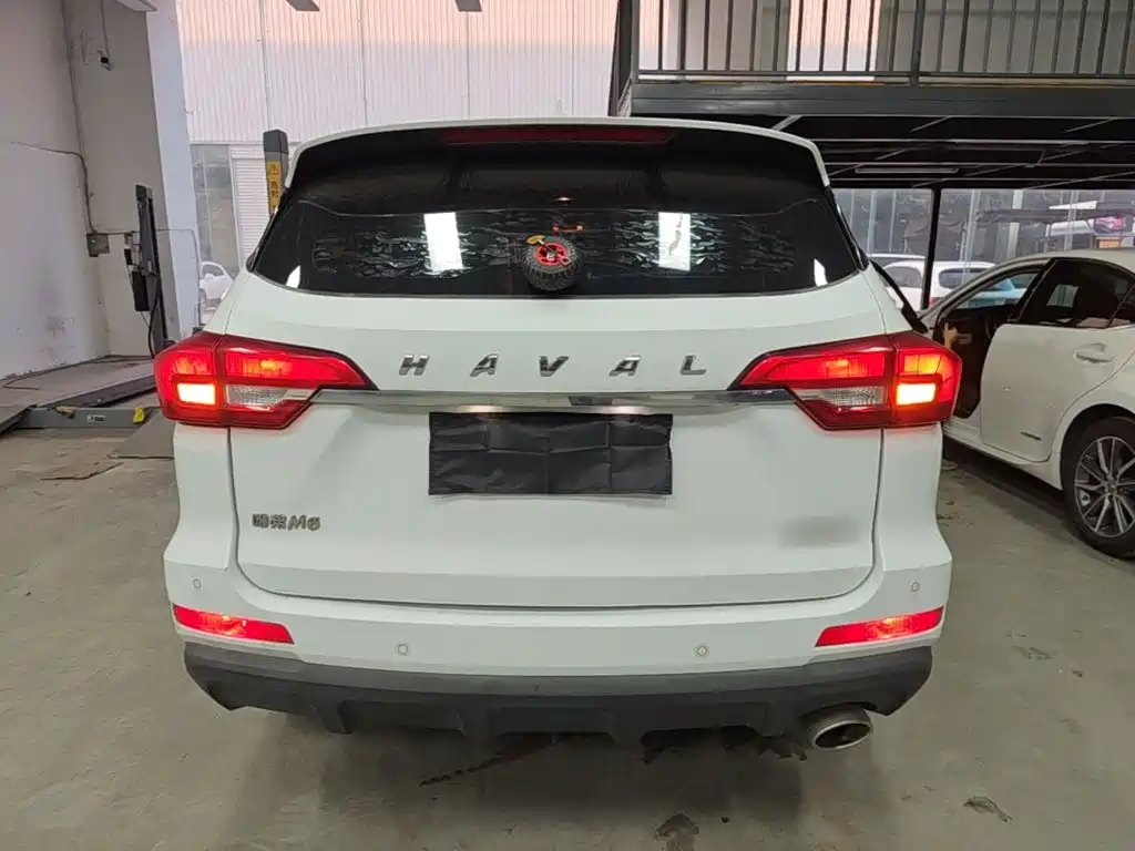 Haval M6 — миниатюра 6
