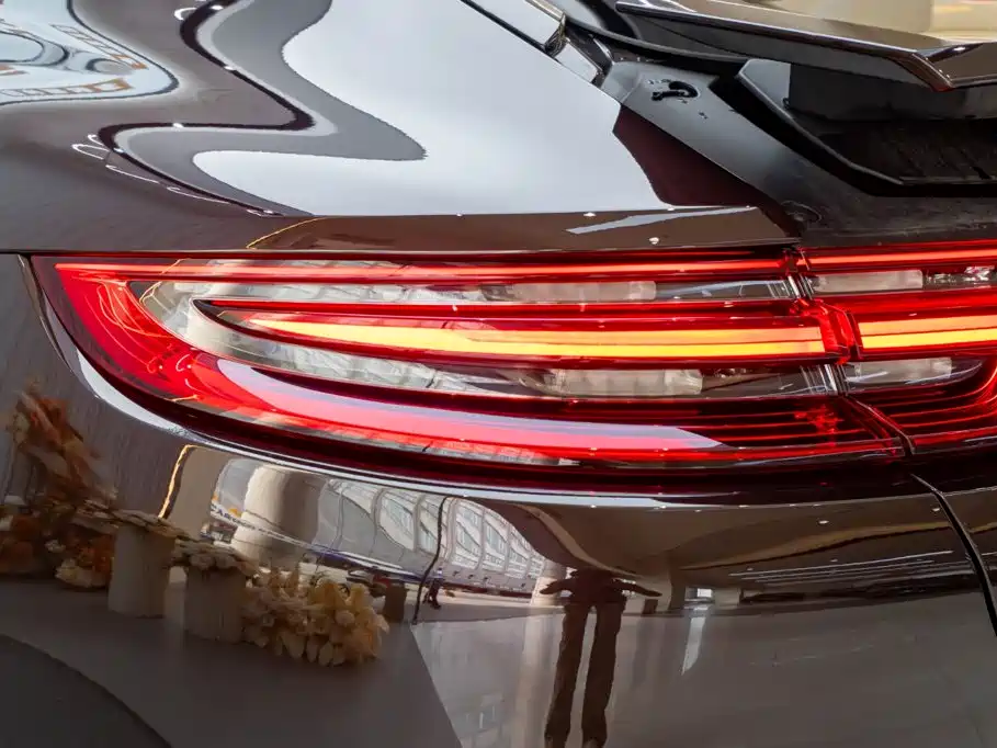 Porsche Panamera — миниатюра 9
