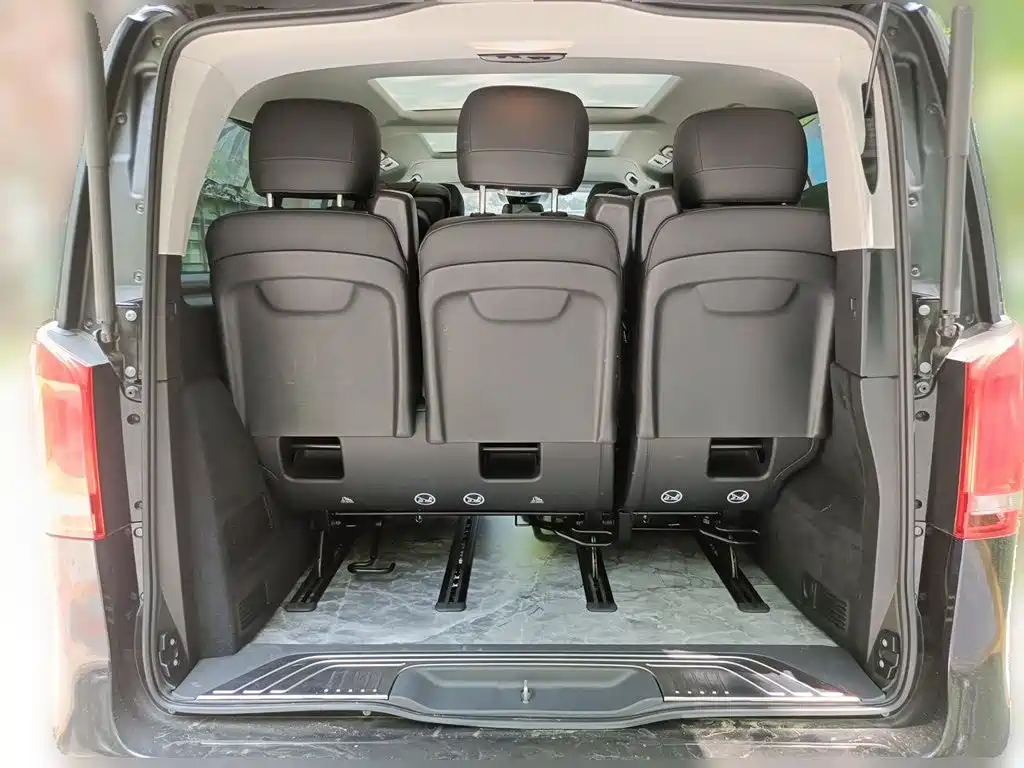 Mercedes-Benz V-Class — миниатюра 10