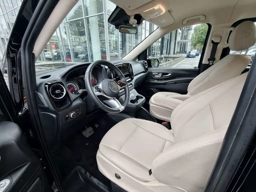 Mercedes-Benz Vito — миниатюра 12