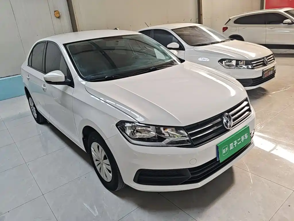 Volkswagen Santana — миниатюра 4