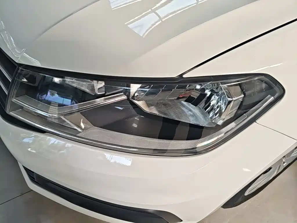 Volkswagen Santana — миниатюра 24