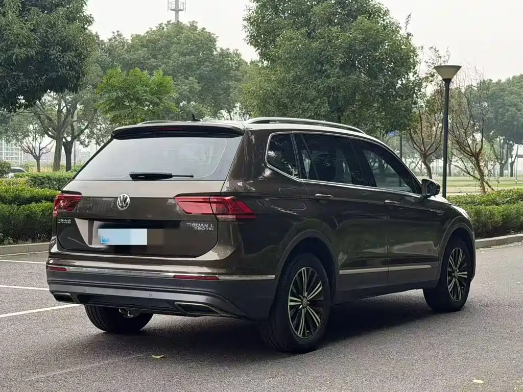 Volkswagen Tiguan L — миниатюра 8