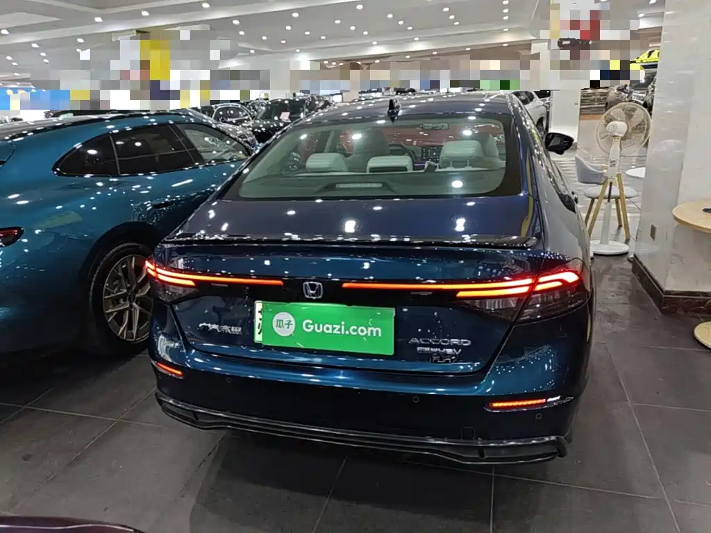 Honda Accord New Energy — миниатюра 6