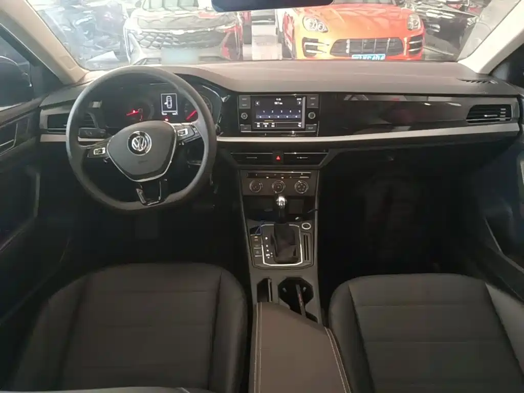 Volkswagen Lavida — миниатюра 10
