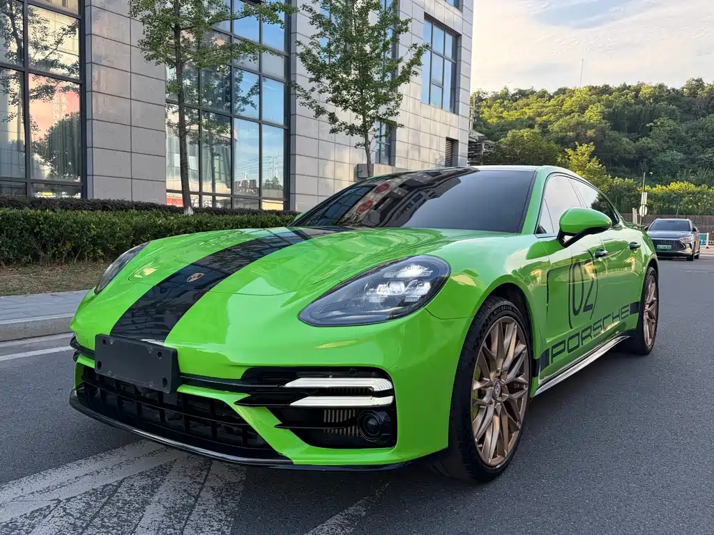 Porsche Panamera 2017 Panamera 4 E-Hybrid Executive Long Wheelbase 2.9T