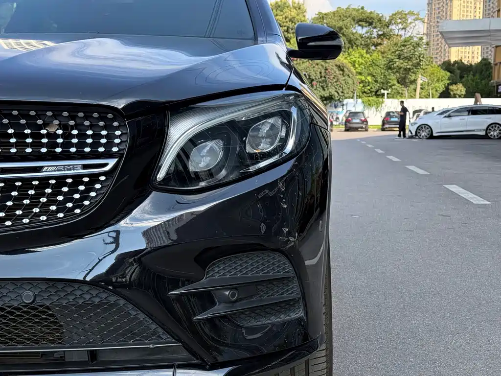 Mercedes-Benz GLC Coupe AMG — миниатюра 10