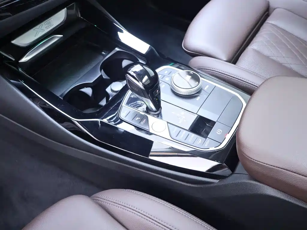 BMW X3 — миниатюра 12