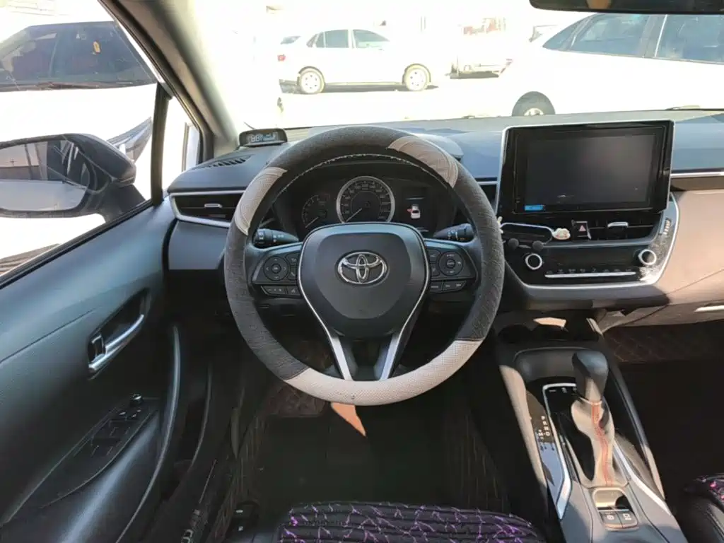 Toyota Corolla — миниатюра 15