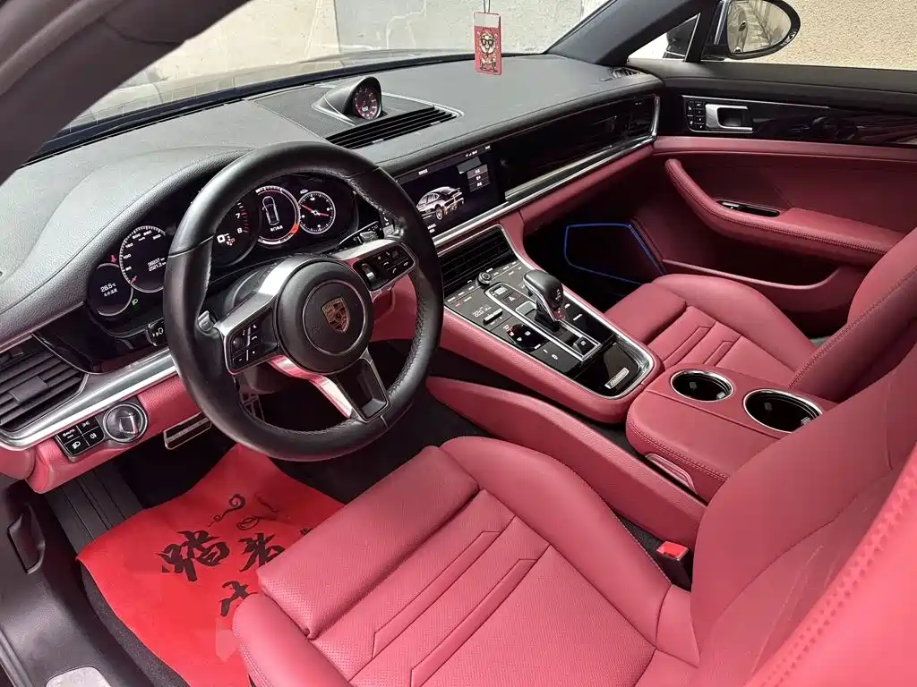 Porsche Panamera — миниатюра 9
