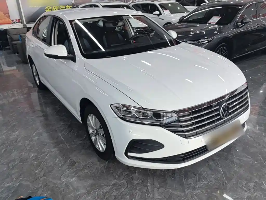 Volkswagen Lavida — миниатюра 4