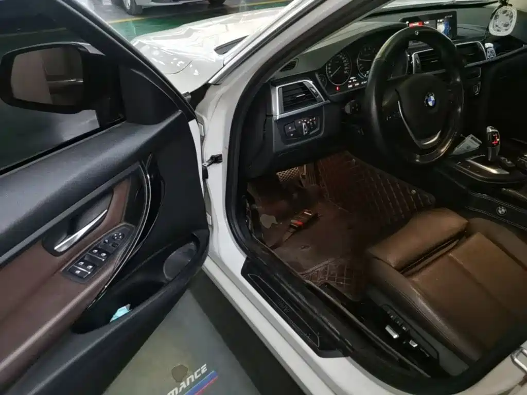 BMW 3 Series — миниатюра 16