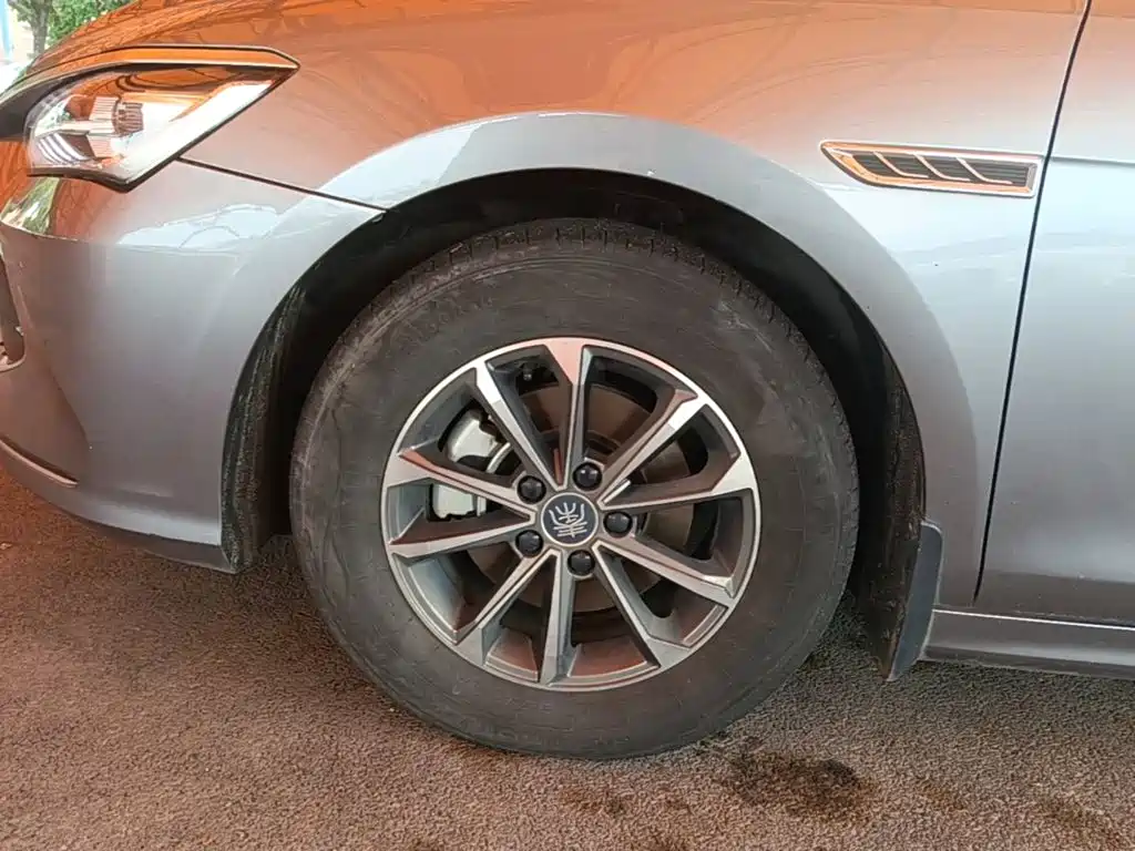 BYD Qin PLUS — миниатюра 23
